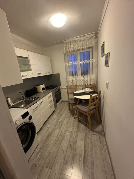 Dristor Baba Novac apartament complet renovat 2 camere
